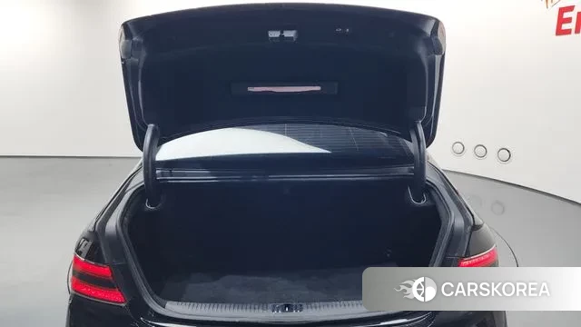 Genesis G90 id 3551596 из Кореи 11