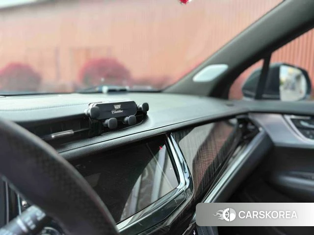 Cadillac XT6 id 4240818 из Китая 11