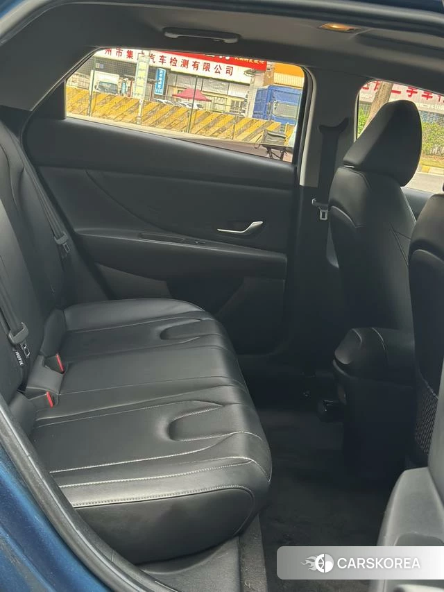 Hyundai Elantra id 4259984 из Китая 11