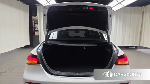 Mercedes-Benz E-Class W213 id 3758294 из Кореи 11