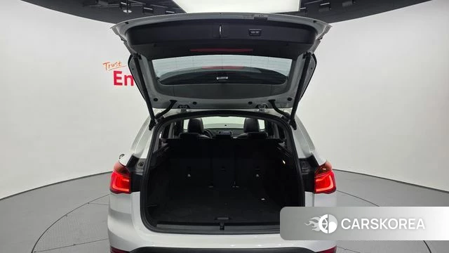 BMW X1 (F48) id 3861475 из Кореи 11