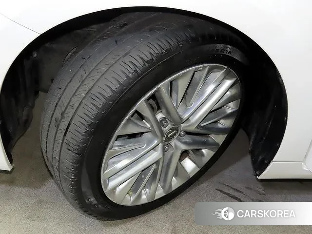 Lexus New ES350 id 3297785 из Кореи 11