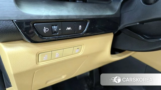 Kia Carnival 4th generation id 4281940 из Кореи 11