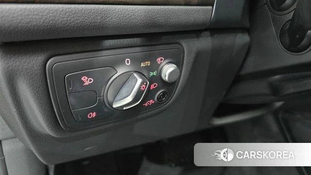 Audi New A6 id 4477399 из Кореи 11