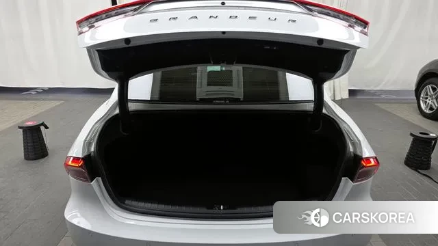 Hyundai The New Grandeur IG Hybrid id 3691746 из Кореи 11