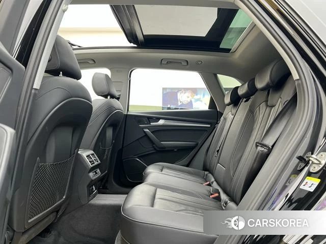 Audi Q5L id 4297770 из Китая 11