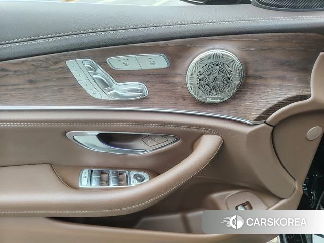 Mercedes-Benz E-class id 4265270 из Китая 11