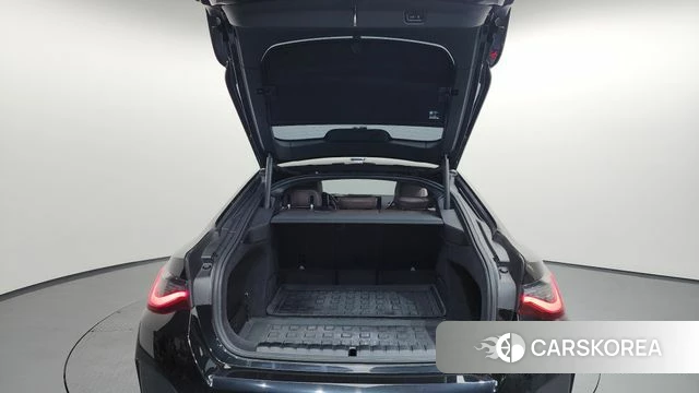 BMW i4 id 3940125 из Кореи 11