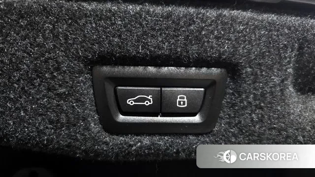 BMW 5 Series (G60) id 3486895 из Кореи 11