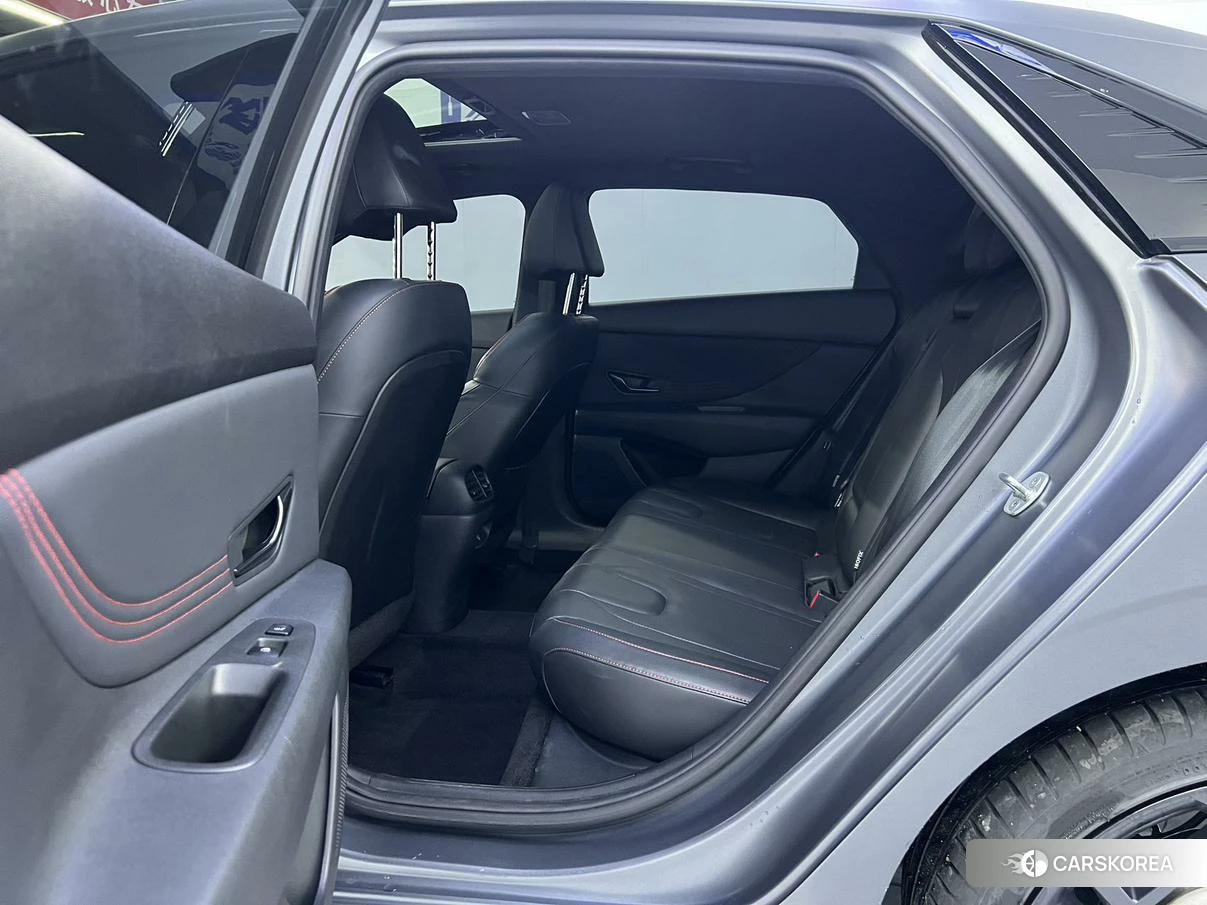 Hyundai Elantra id 4486375 из Китая 11