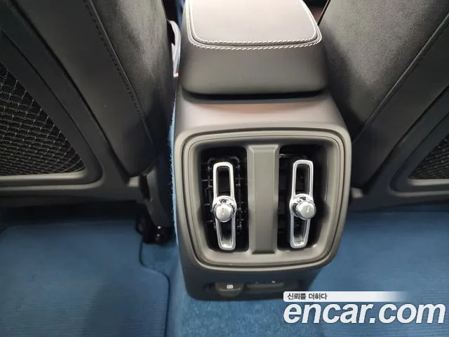 Volvo C40 Richards id 2734086 из Кореи 11