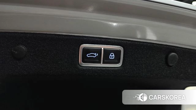 Hyundai Grandeur Hybrid (GN7) id 4579232 из Кореи 11