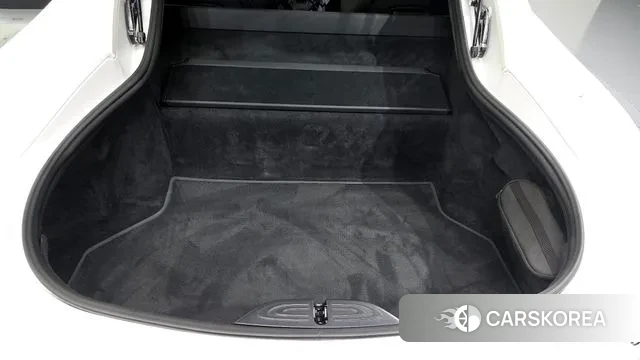 Aston Martin Vantage 2nd Generation id 3273731 из Кореи 11