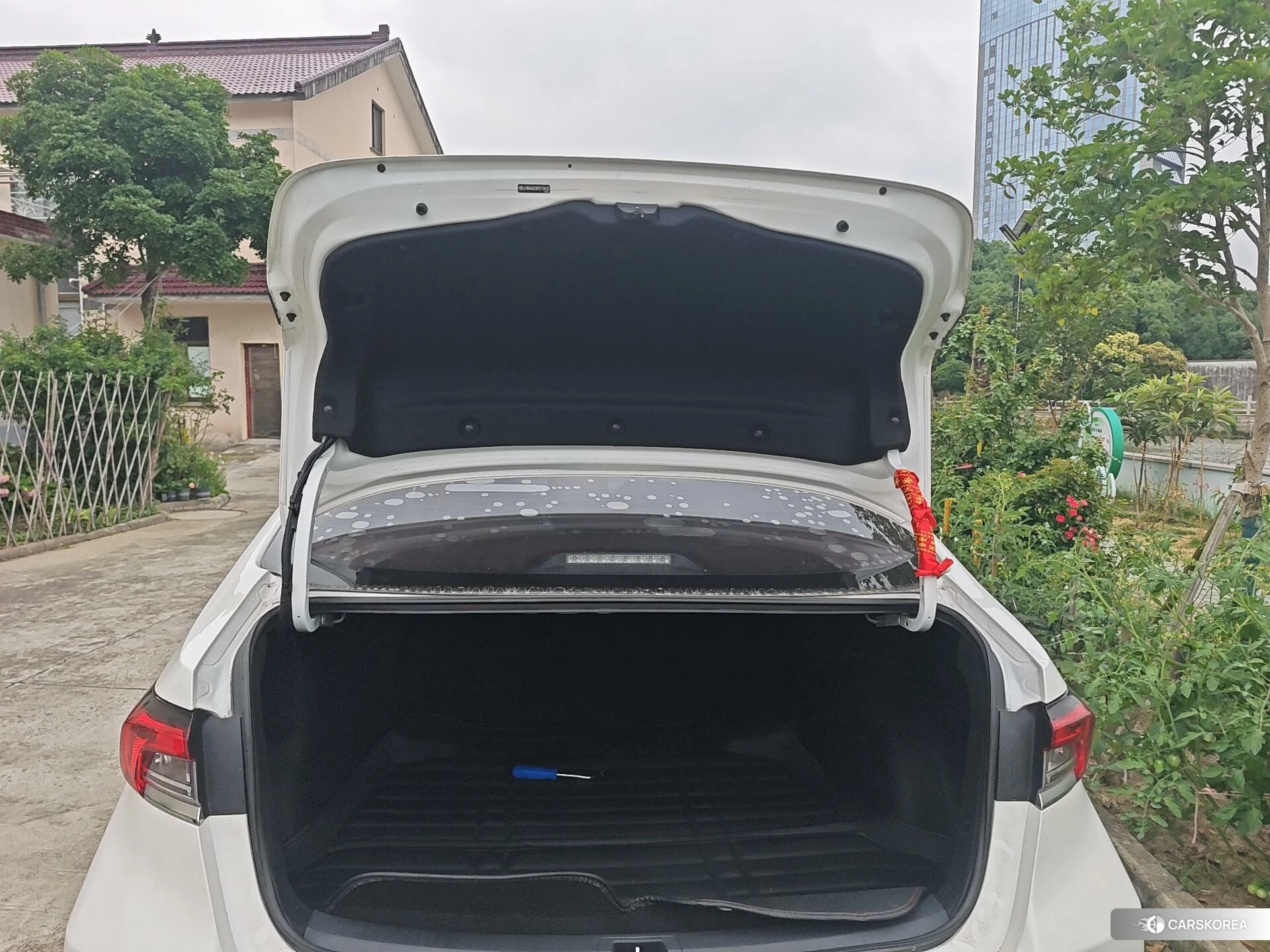 Toyota Corolla id 4461373 из Китая 11