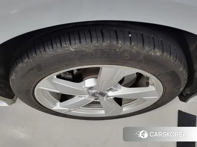 Audi A6 (C8) id 3588055 из Кореи 11