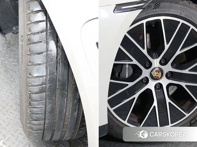 Porsche Taycan id 3031630 из Кореи 11