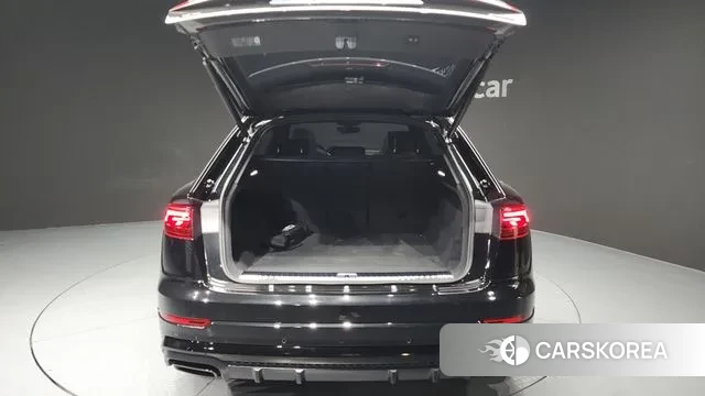 Audi Q8 (4M) id 3609980 из Кореи 11