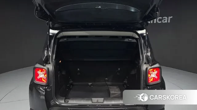 Jeep Renegade id 3691806 из Кореи 11