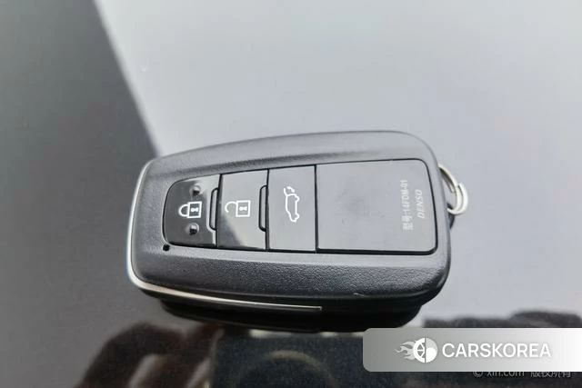 Toyota Highlander id 4257780 из Китая 11