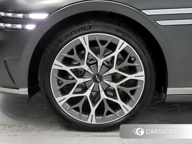 Genesis G90 (RS4) id 3732151 из Кореи 11