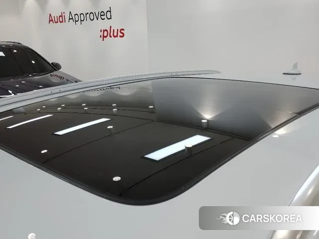 Audi e-Tron id 3685282 из Кореи 11