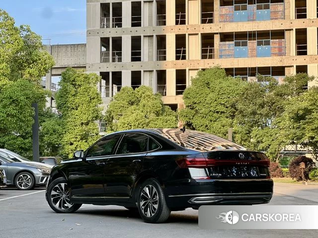 Volkswagen Passat id 4359105 из Китая 11