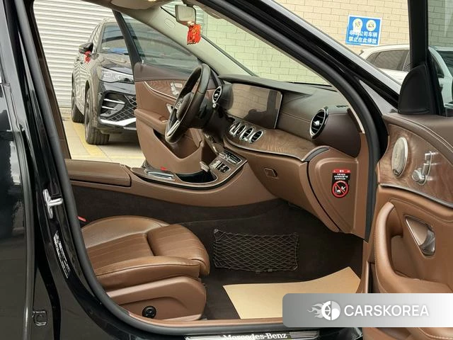 Mercedes-Benz E-class id 4217512 из Китая 11