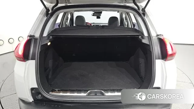 Peugeot 2008 id 3076958 из Кореи 11