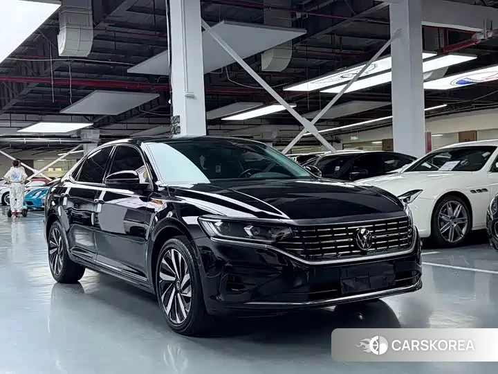 Volkswagen Passat id 4685982 из Китая 11