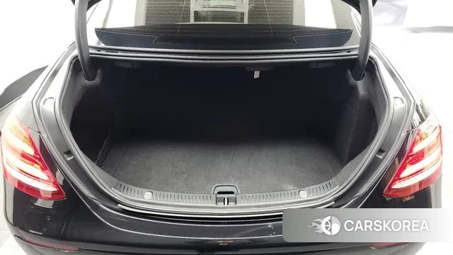 Mercedes-Benz E-Class W213 id 3598600 из Кореи 11