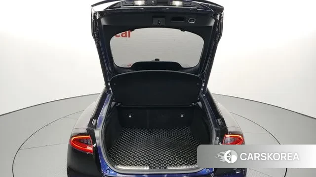 Kia Stinger id 3374933 из Кореи 11