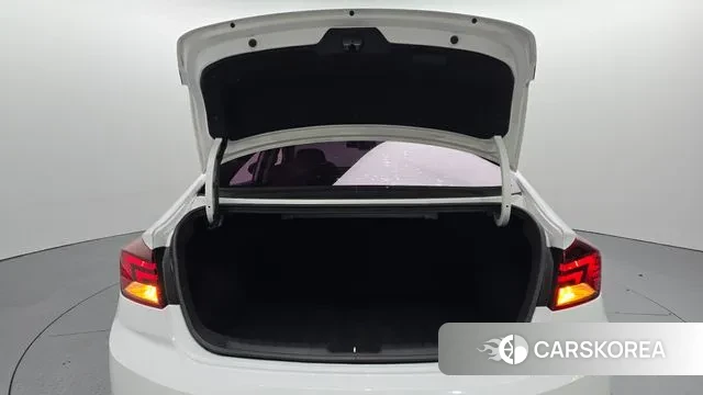 Hyundai The New Avante AD id 2991215 из Кореи 11