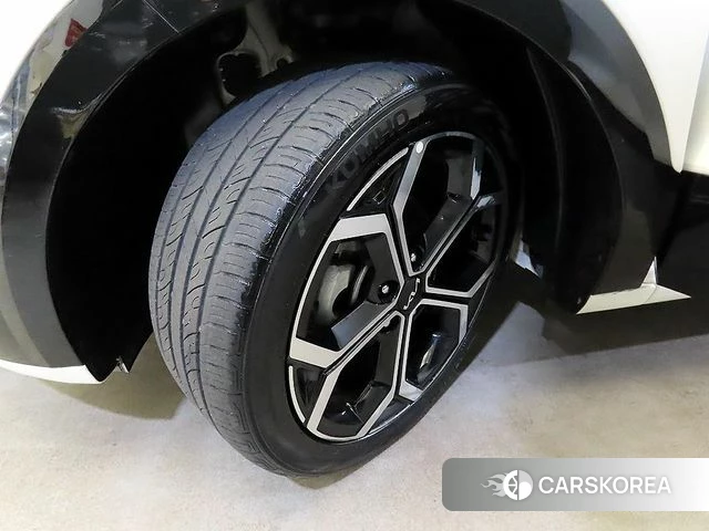 Kia Di Ol Nu Niro id 4316453 из Кореи 11