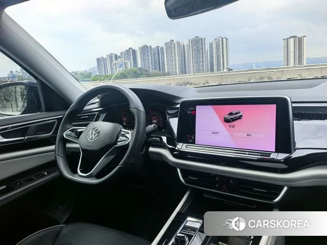 Volkswagen Tourang id 4253357 из Китая 11