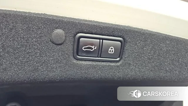 Hyundai The New Grandeur IG id 3243378 из Кореи 11