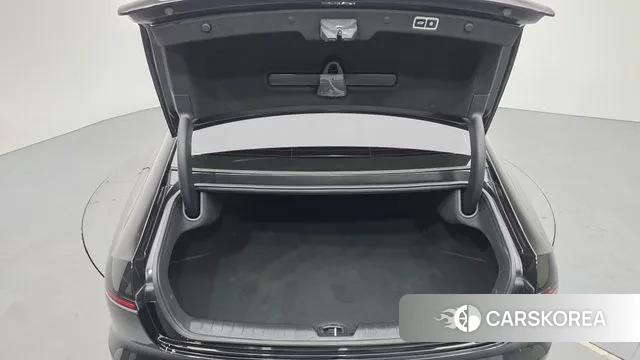 Hyundai Grandeur (GN7) id 3653978 из Кореи 11