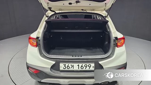 Kia Stonic id 3034416 из Кореи 11