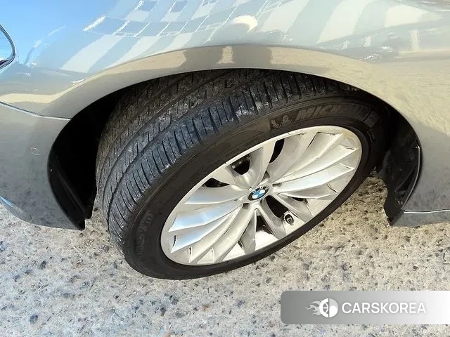 BMW 5 Series (G30) id 3445056 из Кореи 11