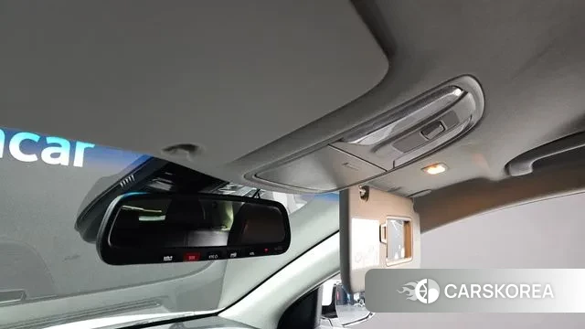 Kia Niro Plus id 3388853 из Кореи 11