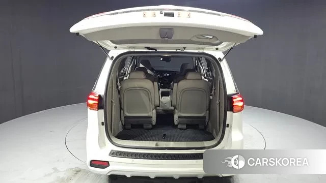 Kia The New Carnival id 3647104 из Кореи 11