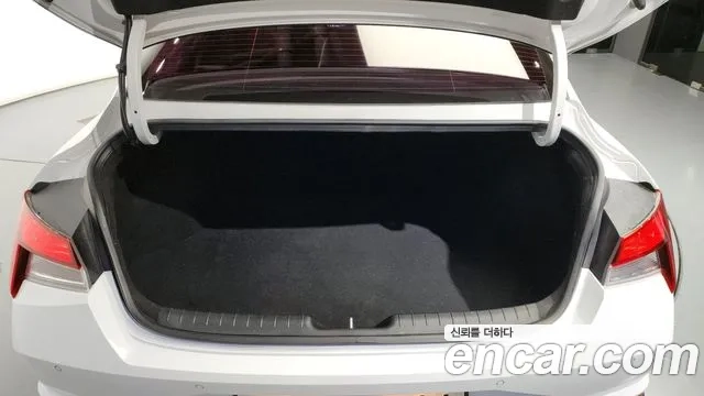 Hyundai Avante (CN7) id 2880487 из Кореи 11