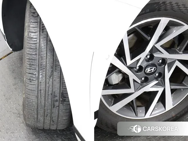 Hyundai Grandeur (GN7) id 2915361 из Кореи 11