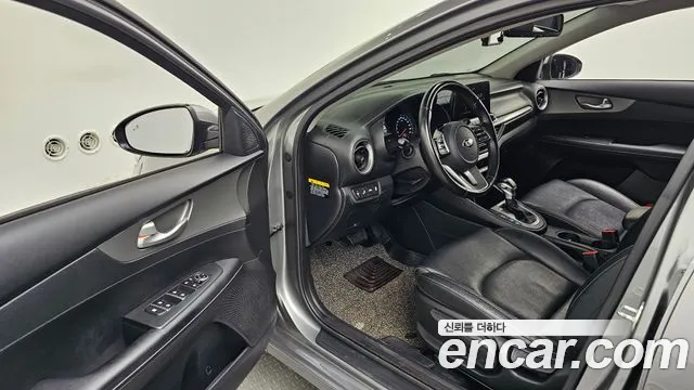 Kia Come New K3 id 2764857 из Кореи 11