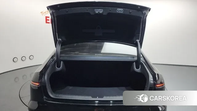 Hyundai Grandeur Hybrid (GN7) id 3600171 из Кореи 11