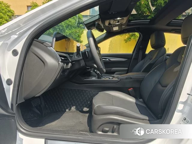 Cadillac CT5 id 4241458 из Китая 11