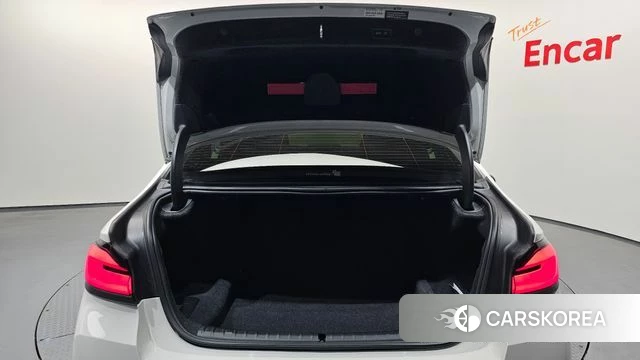 BMW 5 Series (G30) id 3883572 из Кореи 11