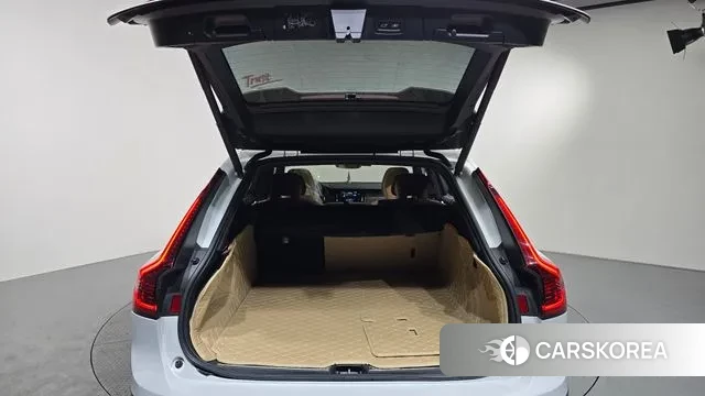 Volvo V90 Cross-Country id 3664701 из Кореи 11