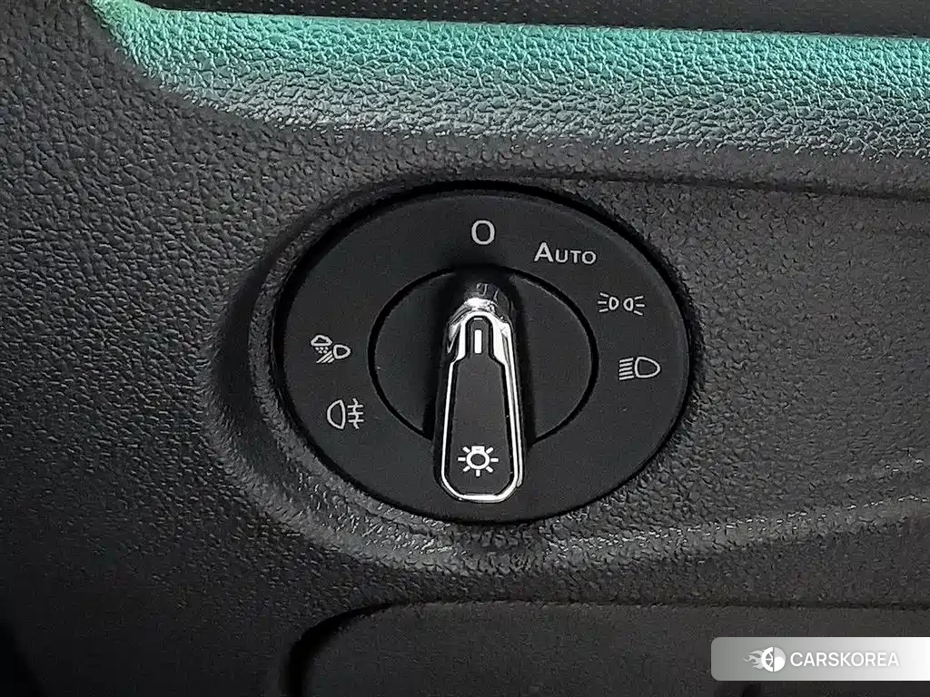 Volkswagen Passat id 4548113 из Китая 11