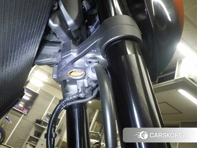 Kawasaki Z900RS CAFE id 3949140 из Японии 11