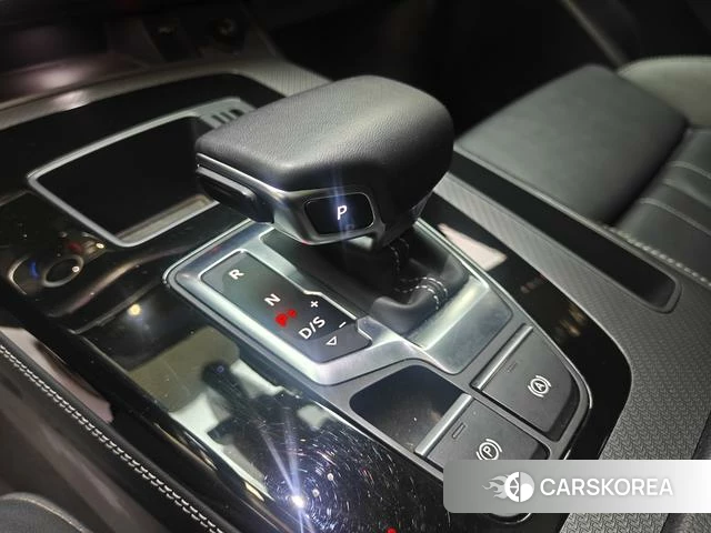 Audi Q5L id 4208527 из Китая 11
